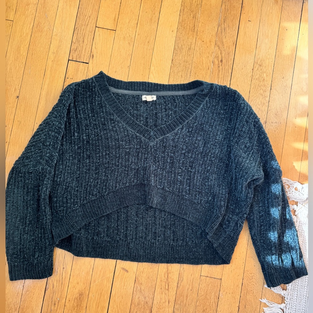 Urban Outfitters Cropped Sweater